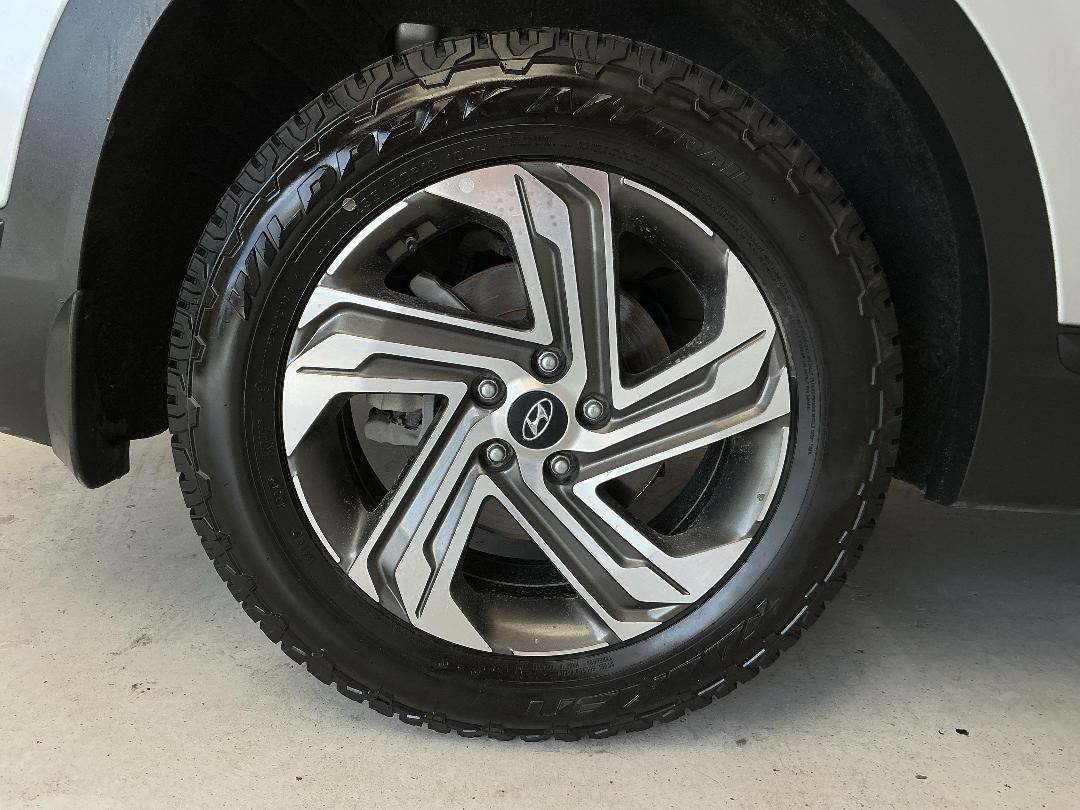 Photo '12' of Hyundai Santa FE Photo '12' of Hyundai Santa FE