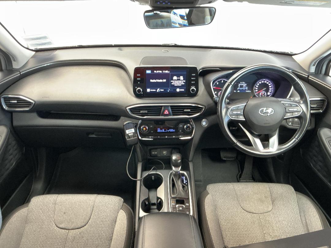 Photo '17' of Hyundai Santa FE Photo '17' of Hyundai Santa FE