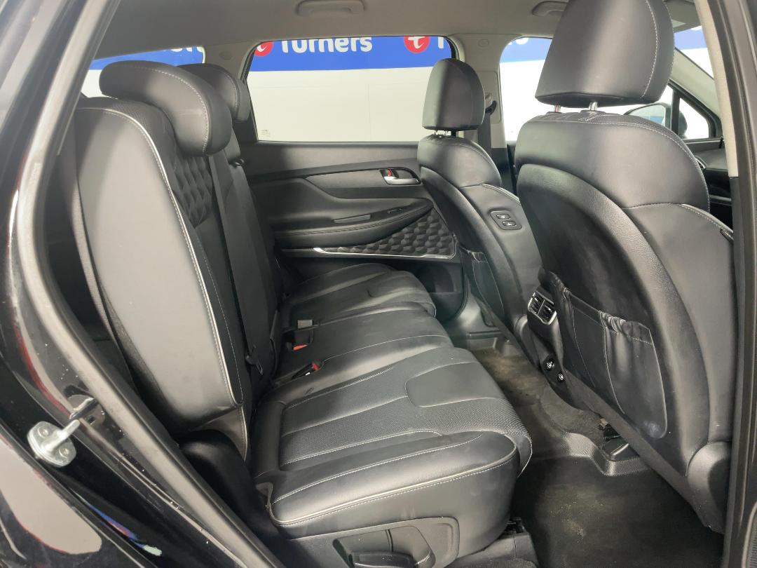 Photo '20' of Hyundai Santa FE