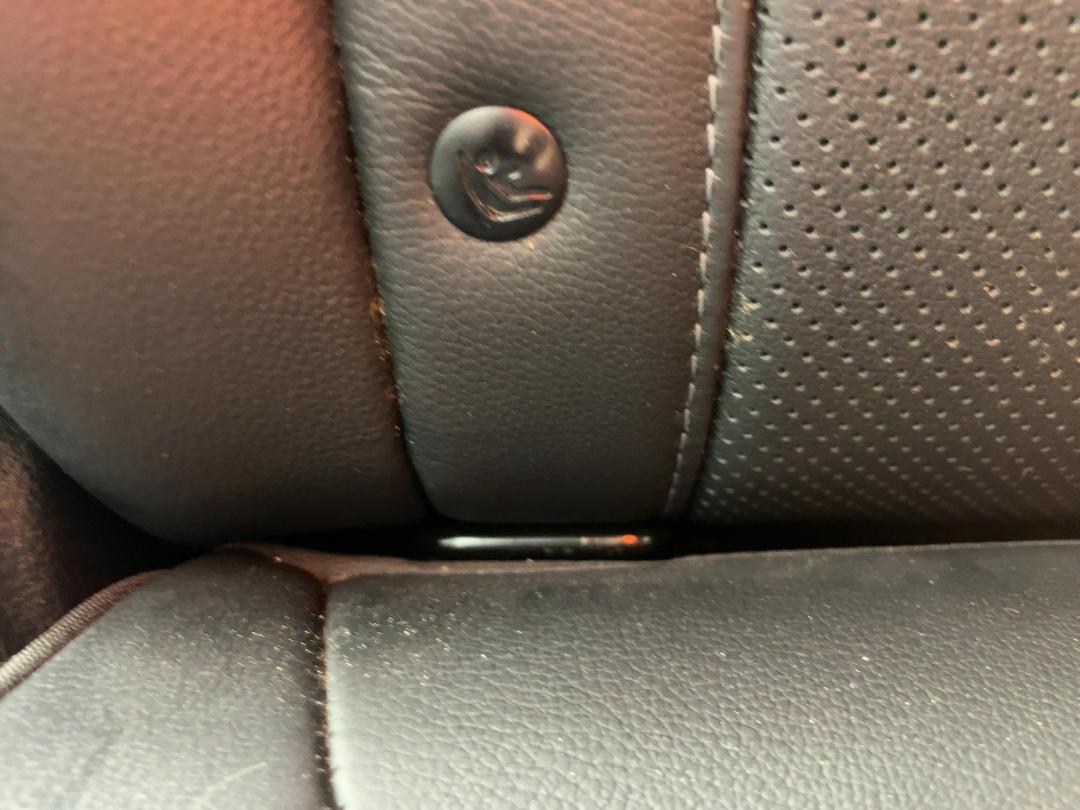 Photo '23' of Hyundai Santa FE