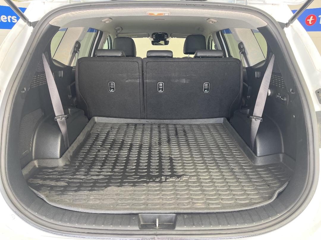 Photo '14' of Hyundai Santa FE