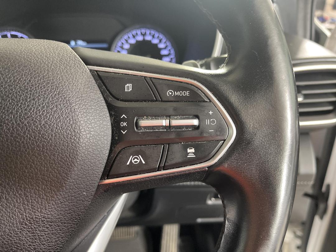 Photo '25' of Hyundai Santa FE