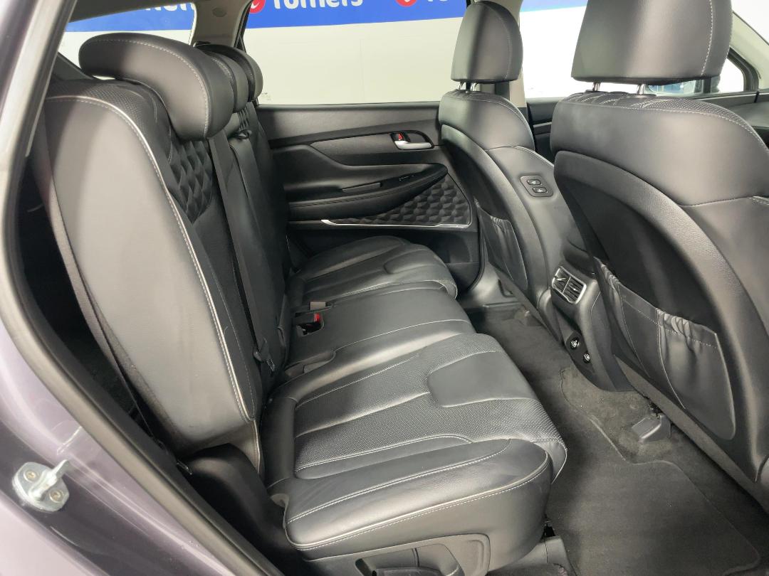 Photo '20' of Hyundai Santa FE