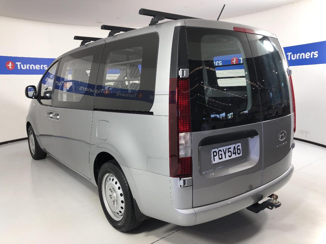 Photo '5' of Hyundai Staria Load