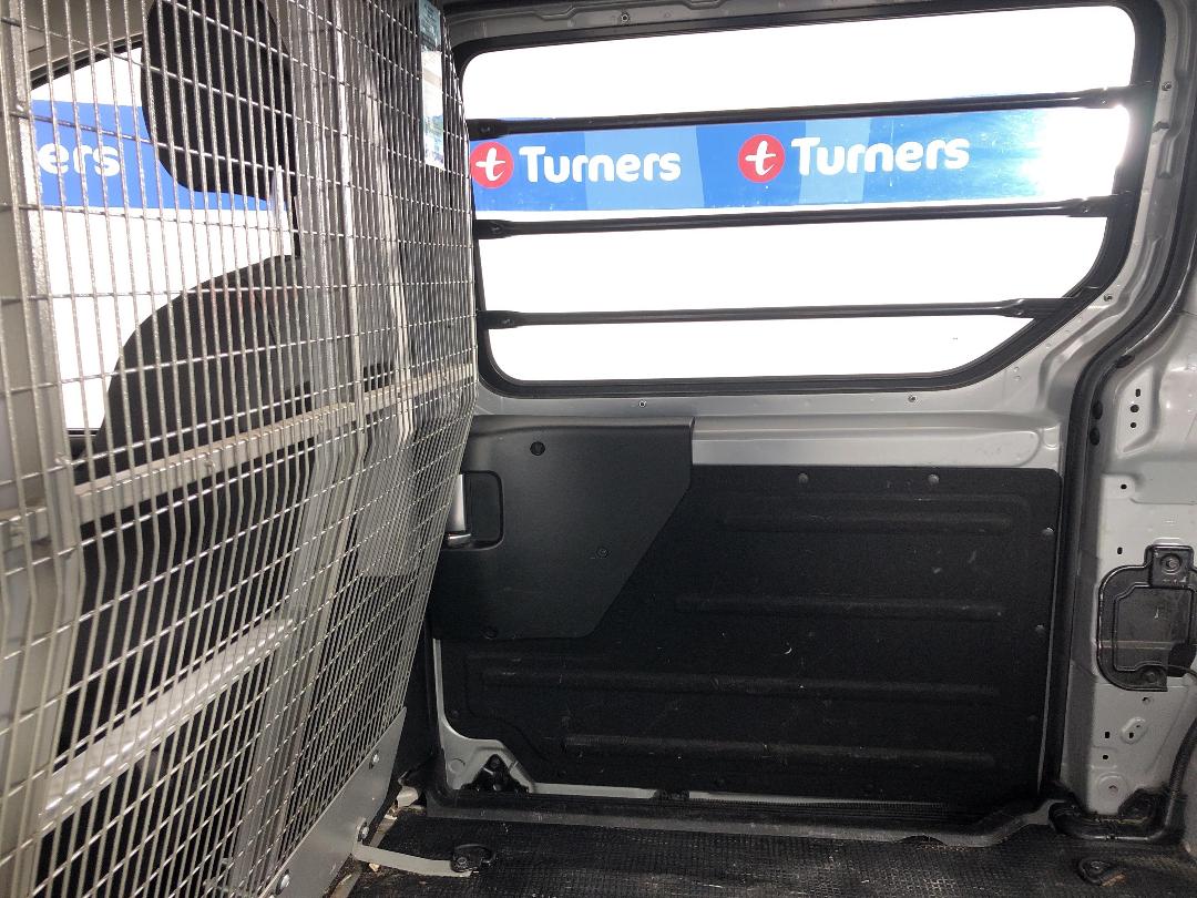 Photo '19' of Hyundai Staria Load