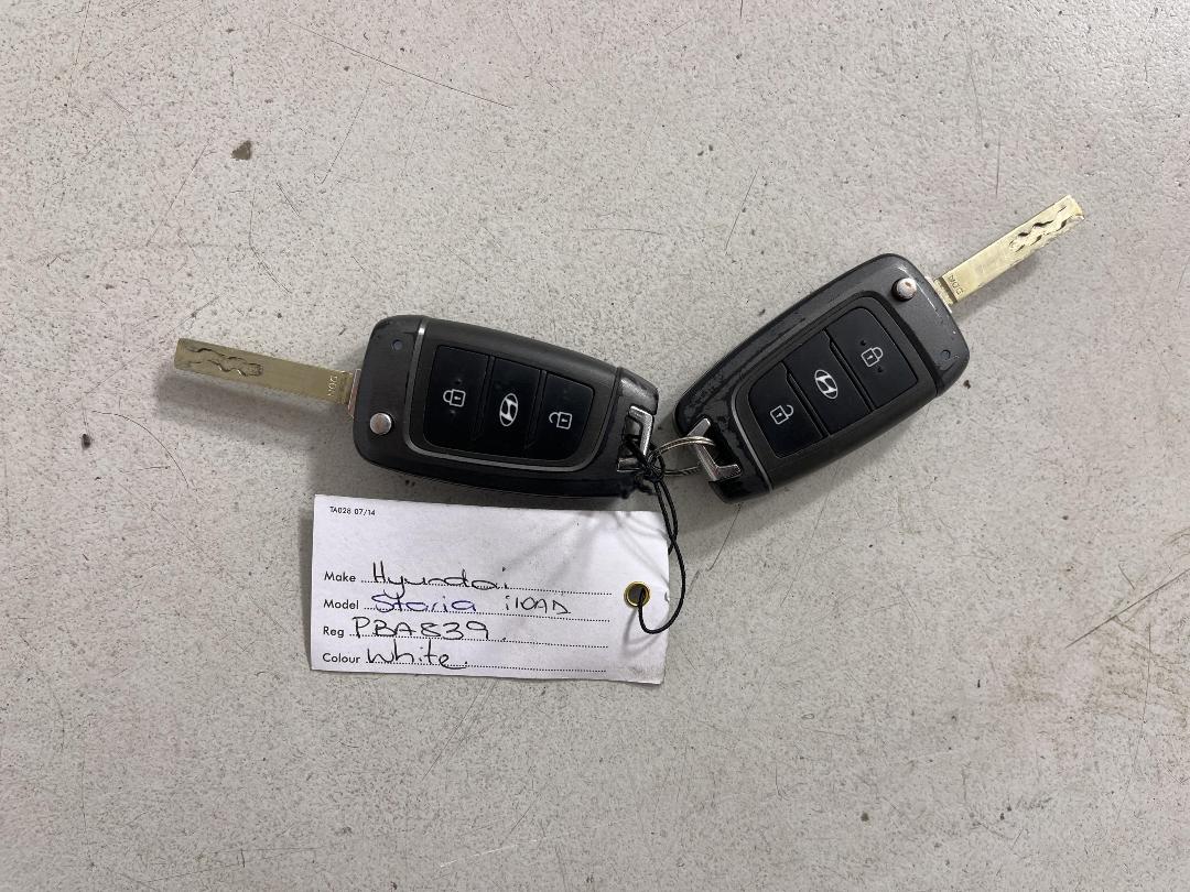 Photo '21' of Hyundai Staria Load