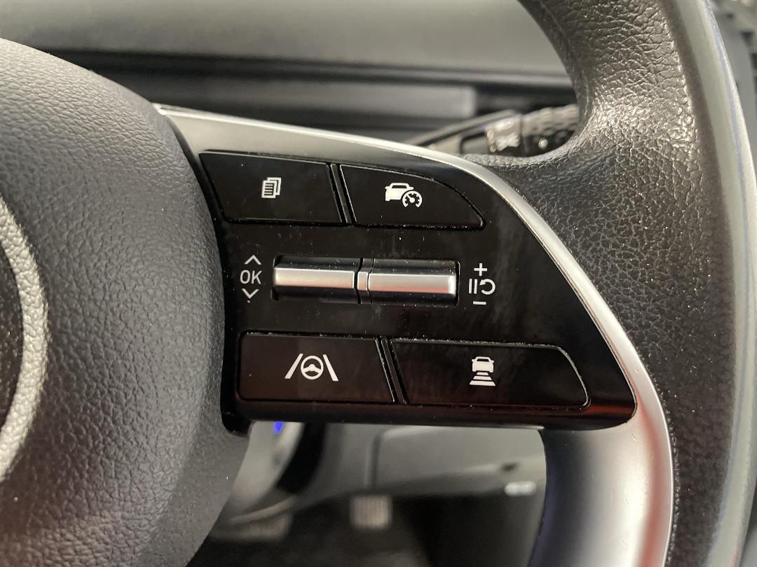 Photo '24' of Hyundai Staria Load