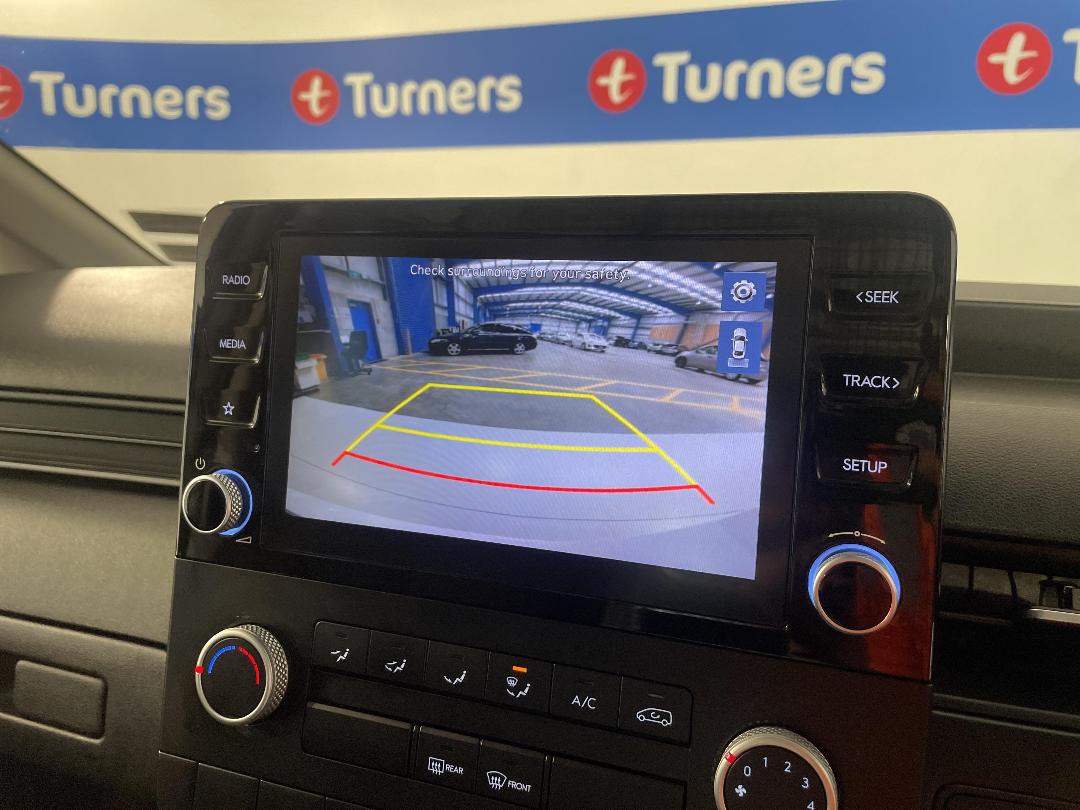 Photo '28' of Hyundai Staria Load