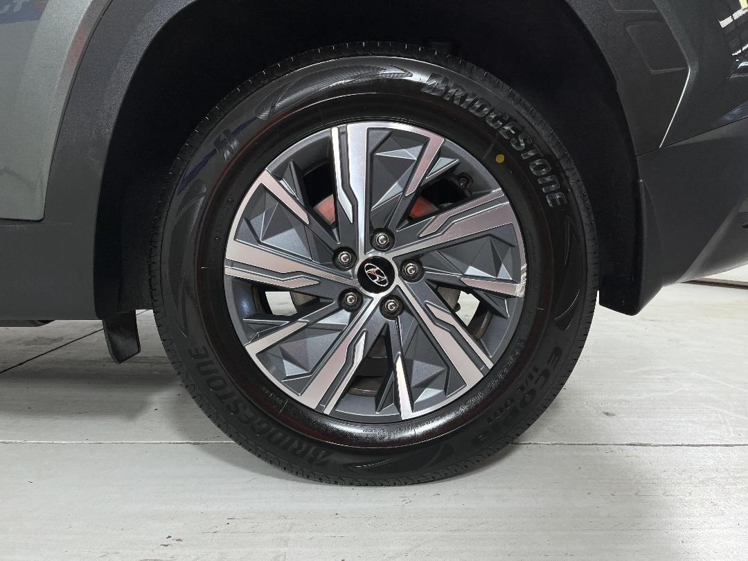 Photo '11' of Hyundai Tucson