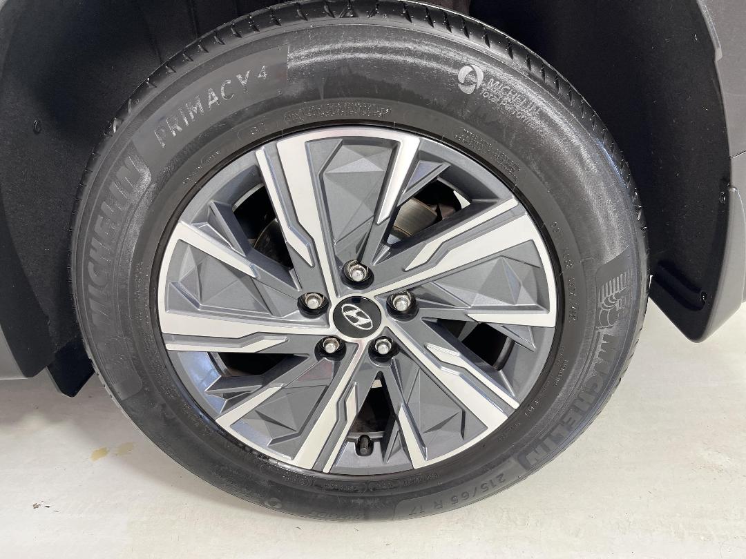 Photo '11' of Hyundai Tucson Photo '11' of Hyundai Tucson