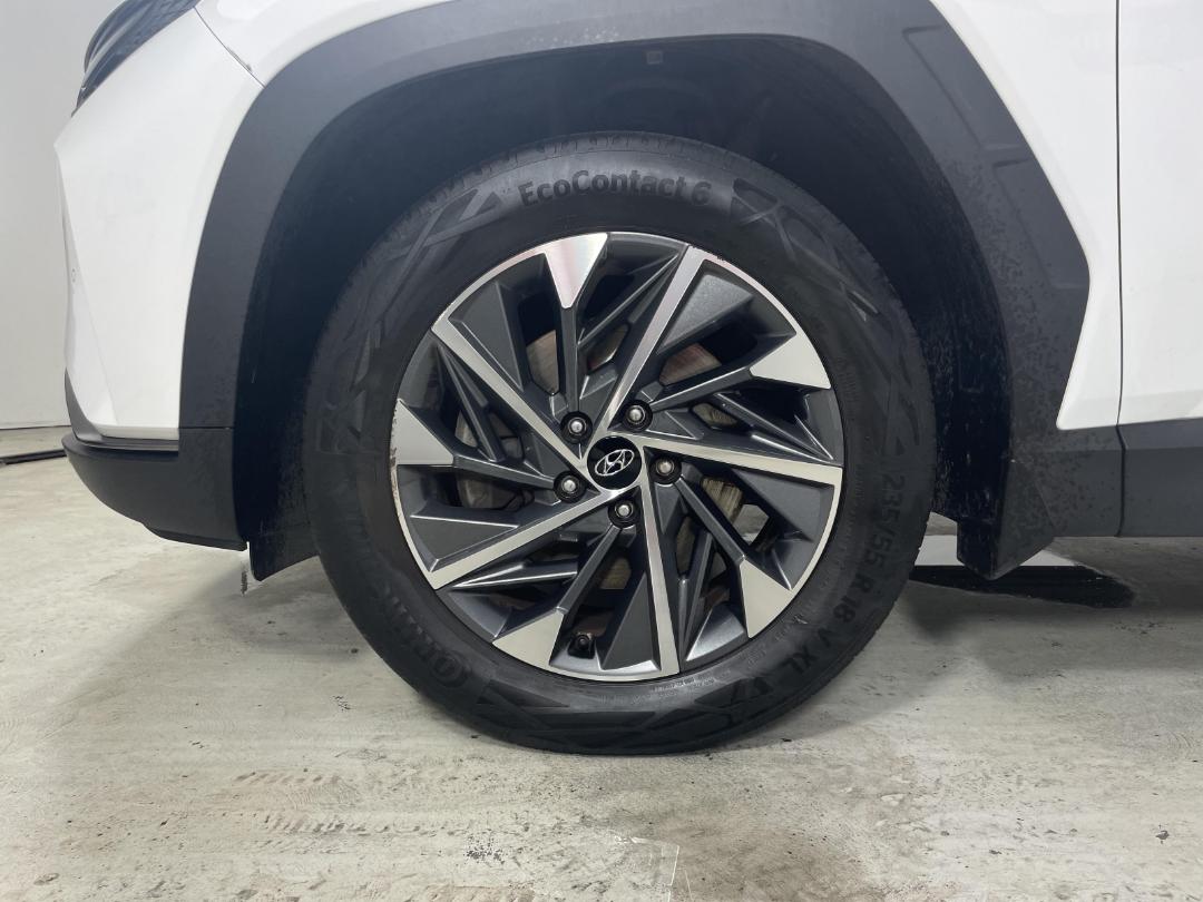 Photo '10' of Hyundai Tucson Photo '10' of Hyundai Tucson