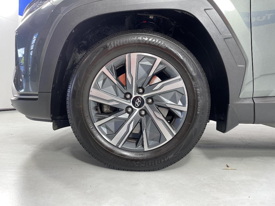 Photo '10' of Hyundai Tucson Photo '10' of Hyundai Tucson