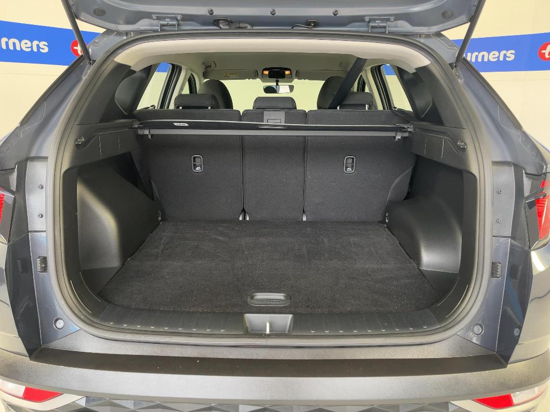 Photo '14' of Hyundai Tucson Photo '14' of Hyundai Tucson