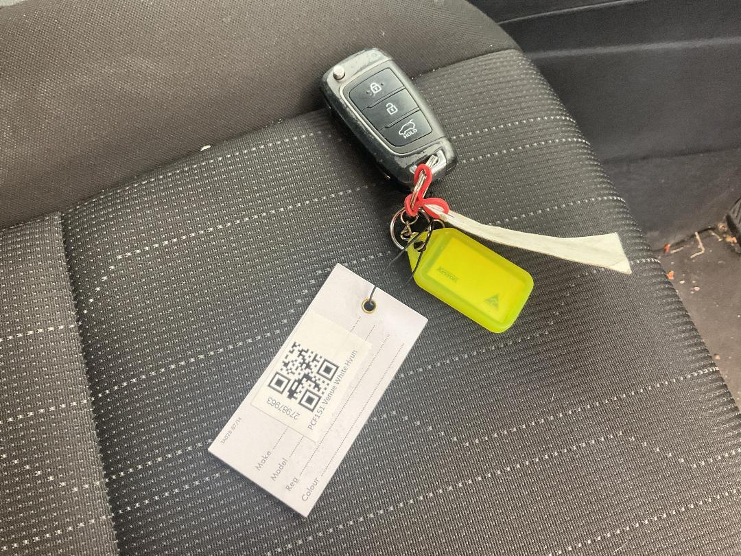 Photo '13' of Hyundai Venue