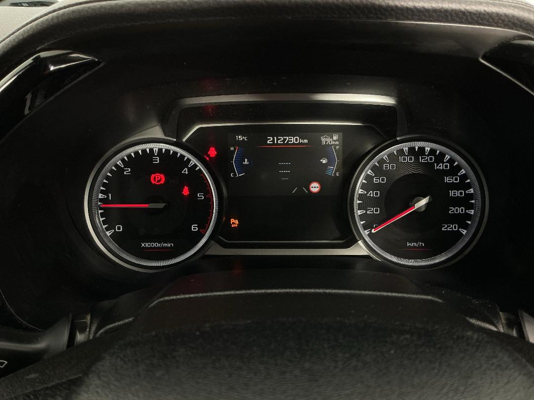 Photo '21' of Isuzu D-MAX Photo '21' of Isuzu D-MAX