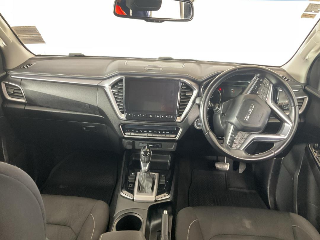 Photo '17' of Isuzu D-MAX