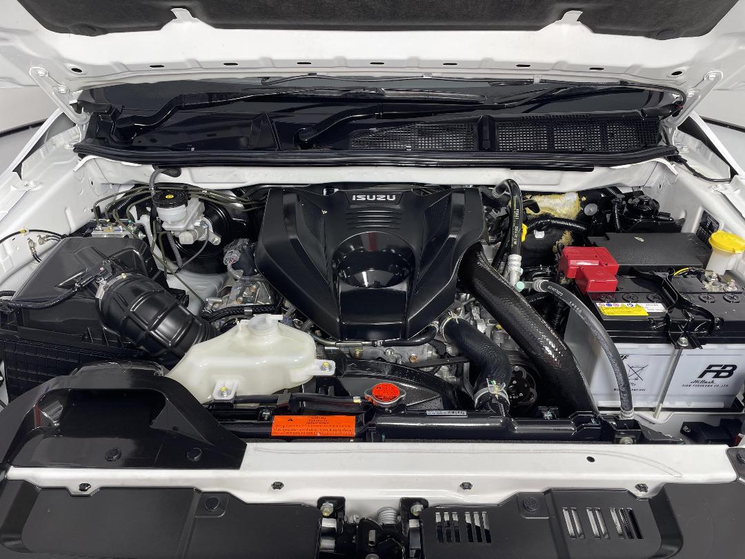 Photo '13' of Isuzu D-MAX