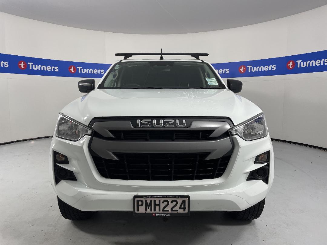 Photo '2' of Isuzu D-MAX Photo '2' of Isuzu D-MAX