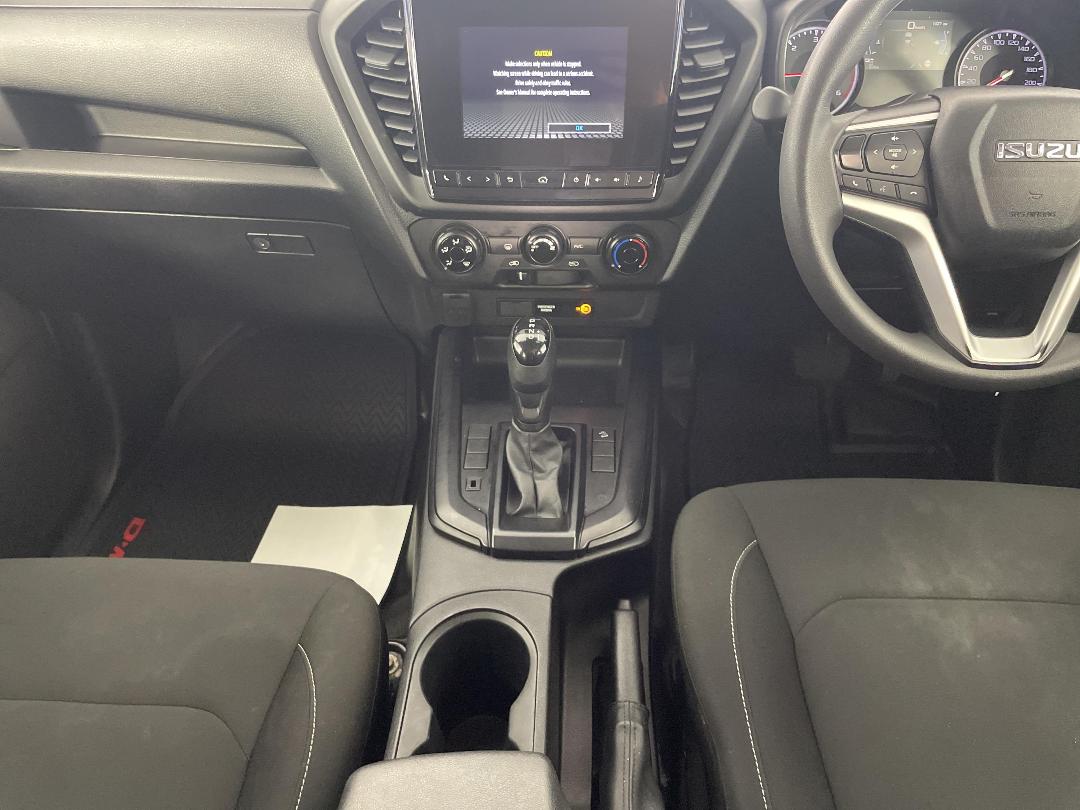 Photo '18' of Isuzu D-MAX Photo '18' of Isuzu D-MAX