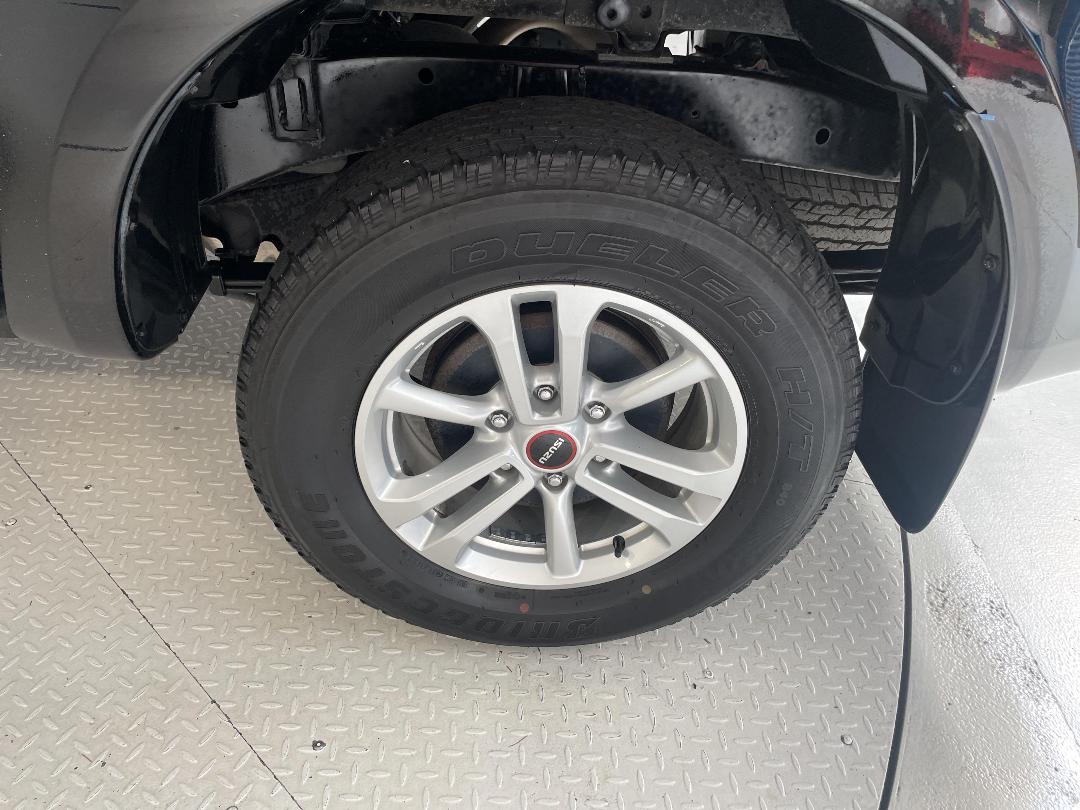 Photo '11' of Isuzu D-MAX