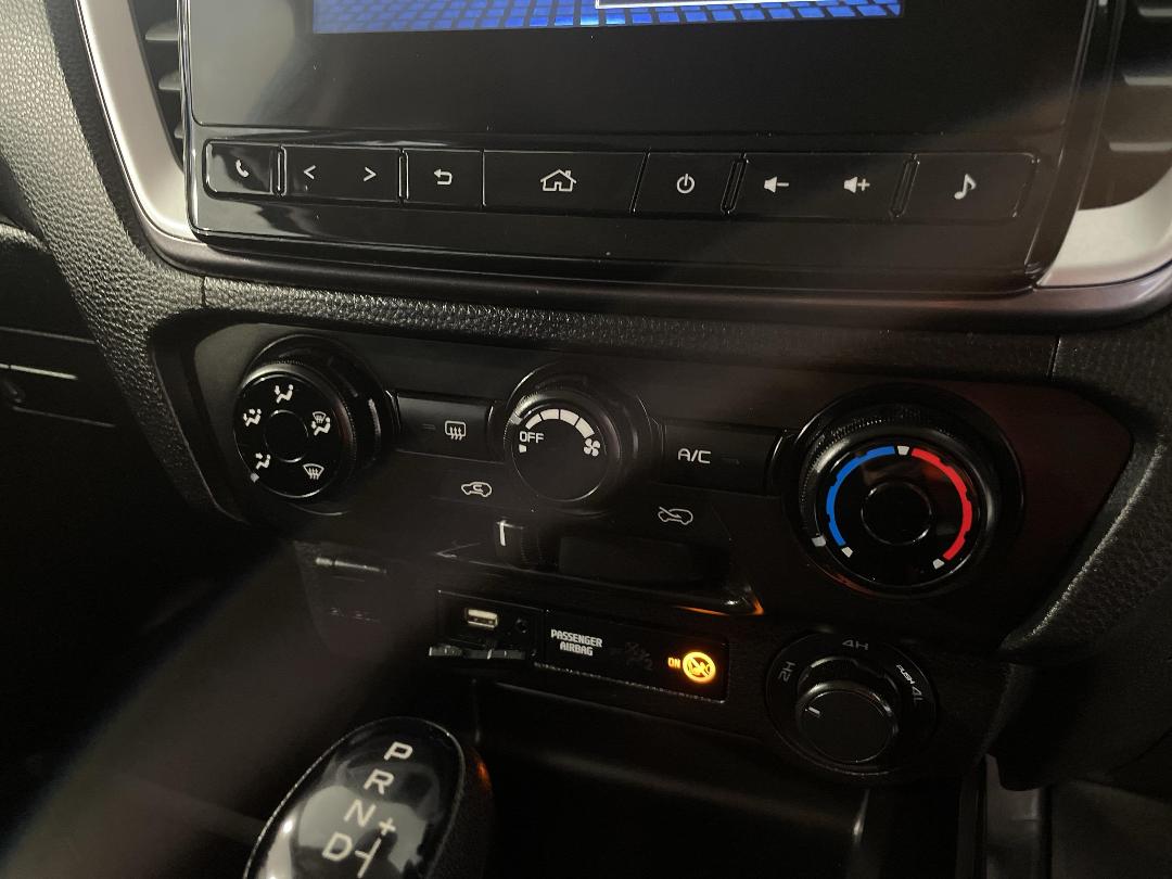 Photo '31' of Isuzu D-MAX