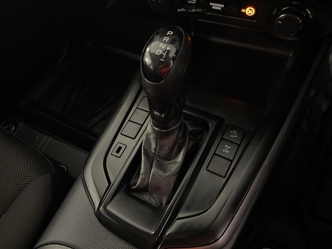 Photo '32' of Isuzu D-MAX