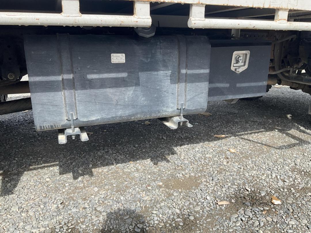 Photo '13' of Isuzu N Series NPS450 Flat Deck