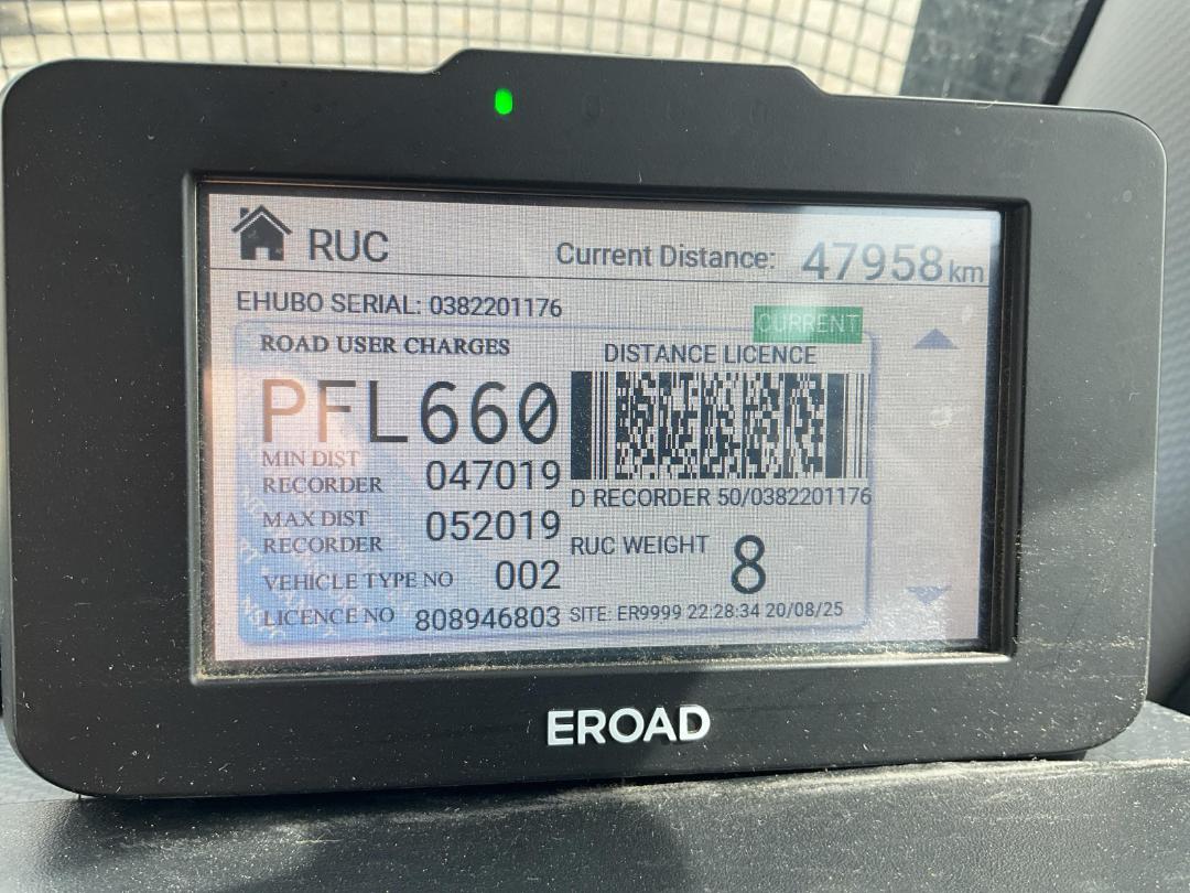 Photo '25' of Isuzu N Series NPS450 Flat Deck