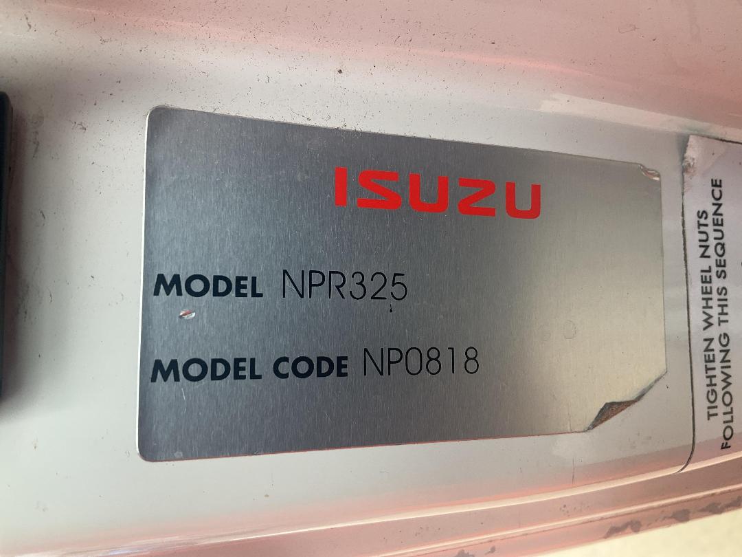 Photo '37' of Isuzu N Series NPR325 Other Truck