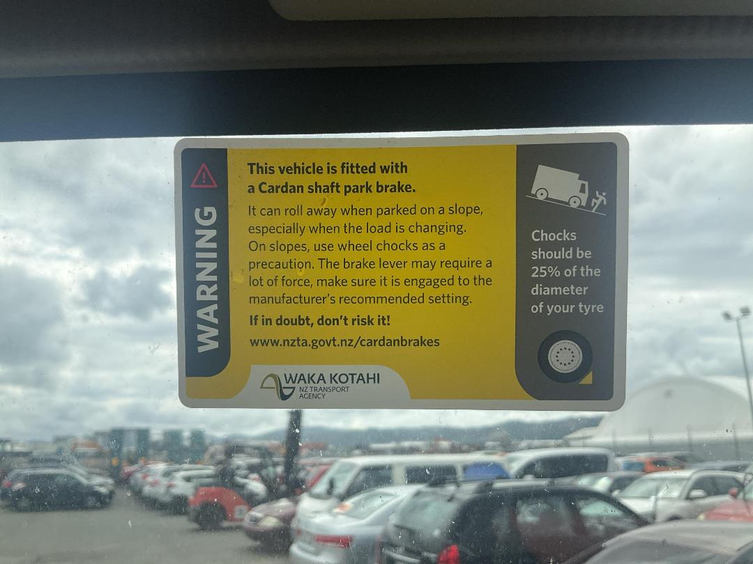 Photo '26' of Isuzu N Series NPR325 Other Truck