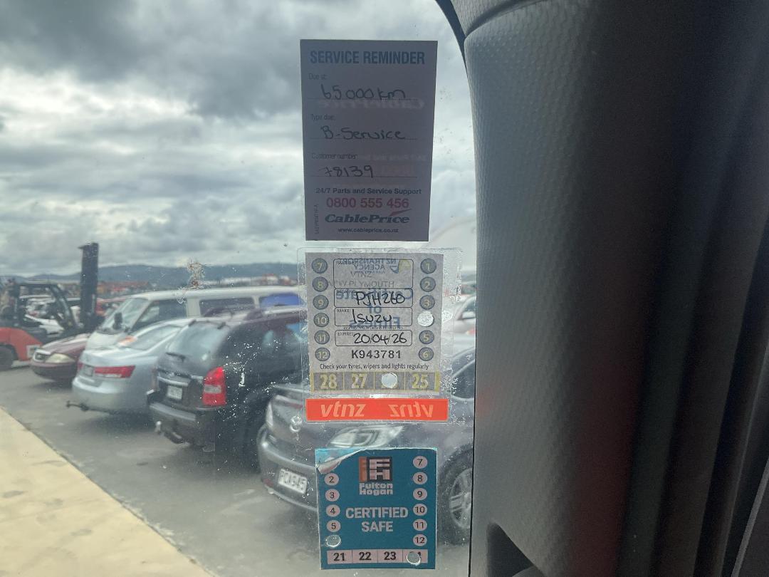 Photo '35' of Isuzu N Series NPR325 Other Truck