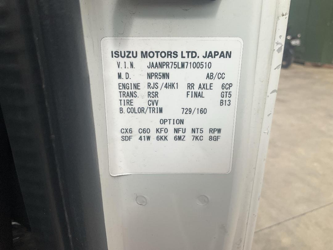 Photo '36' of Isuzu N Series NPR325 Other Truck