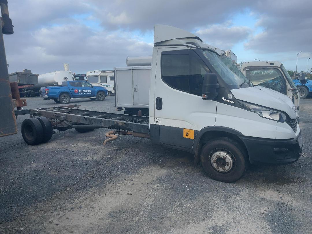 Photo '3' of Iveco Daily Cab Chassis