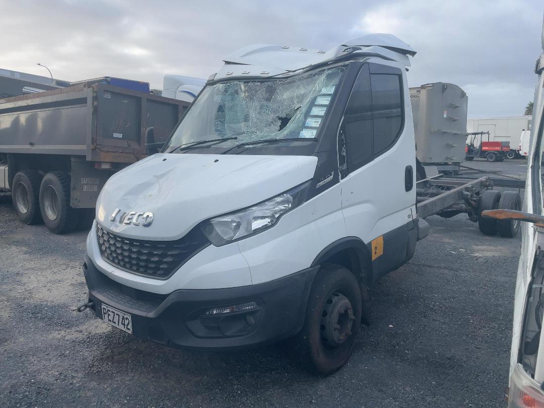 Photo '7' of Iveco Daily Cab Chassis