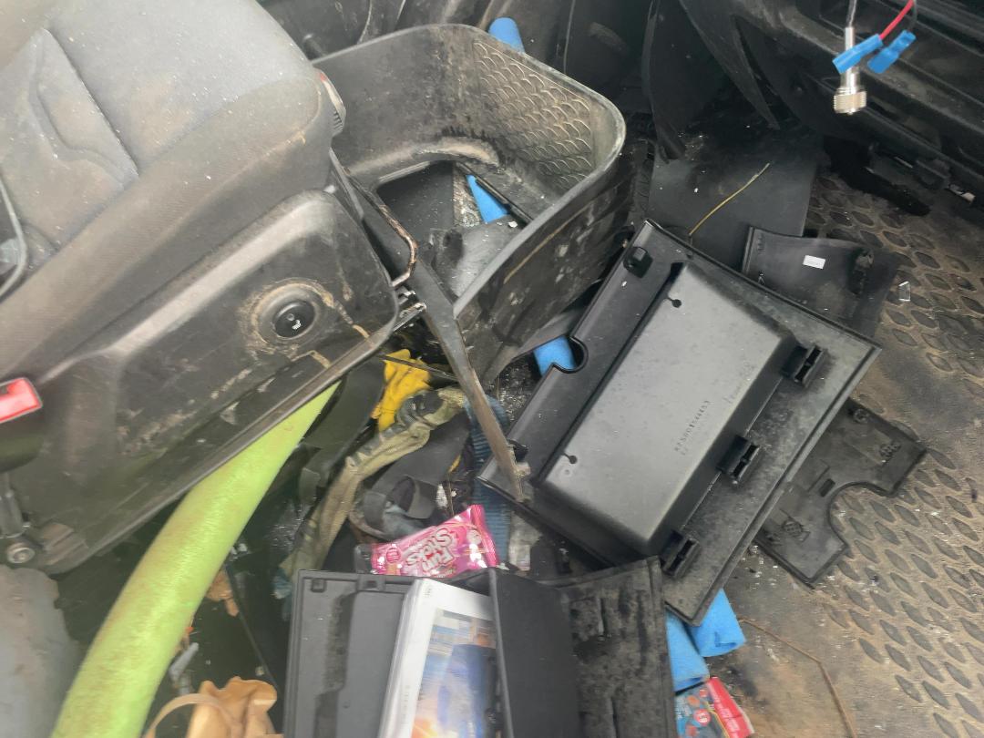 Photo '17' of Iveco Daily Cab Chassis