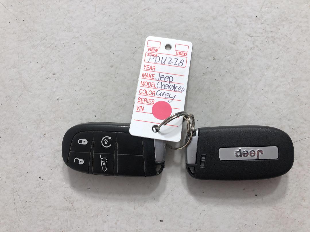 Photo '22' of Jeep Grand Cherokee