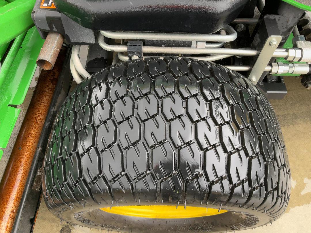 Photo '14' of John Deere 2653B Ride On Mower Photo '14' of John Deere 2653B Ride On Mower