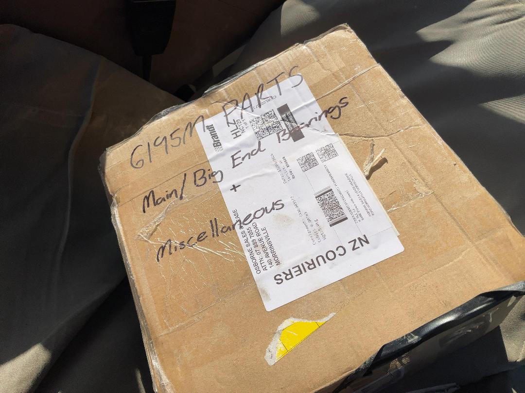 Photo '15' of JOHN DEERE 6195M Tractor