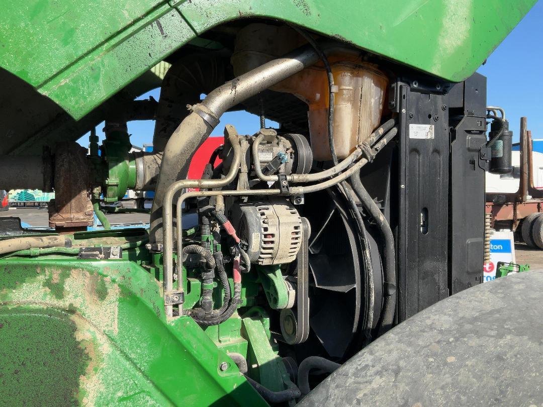 Photo '41' of JOHN DEERE 6195M Tractor