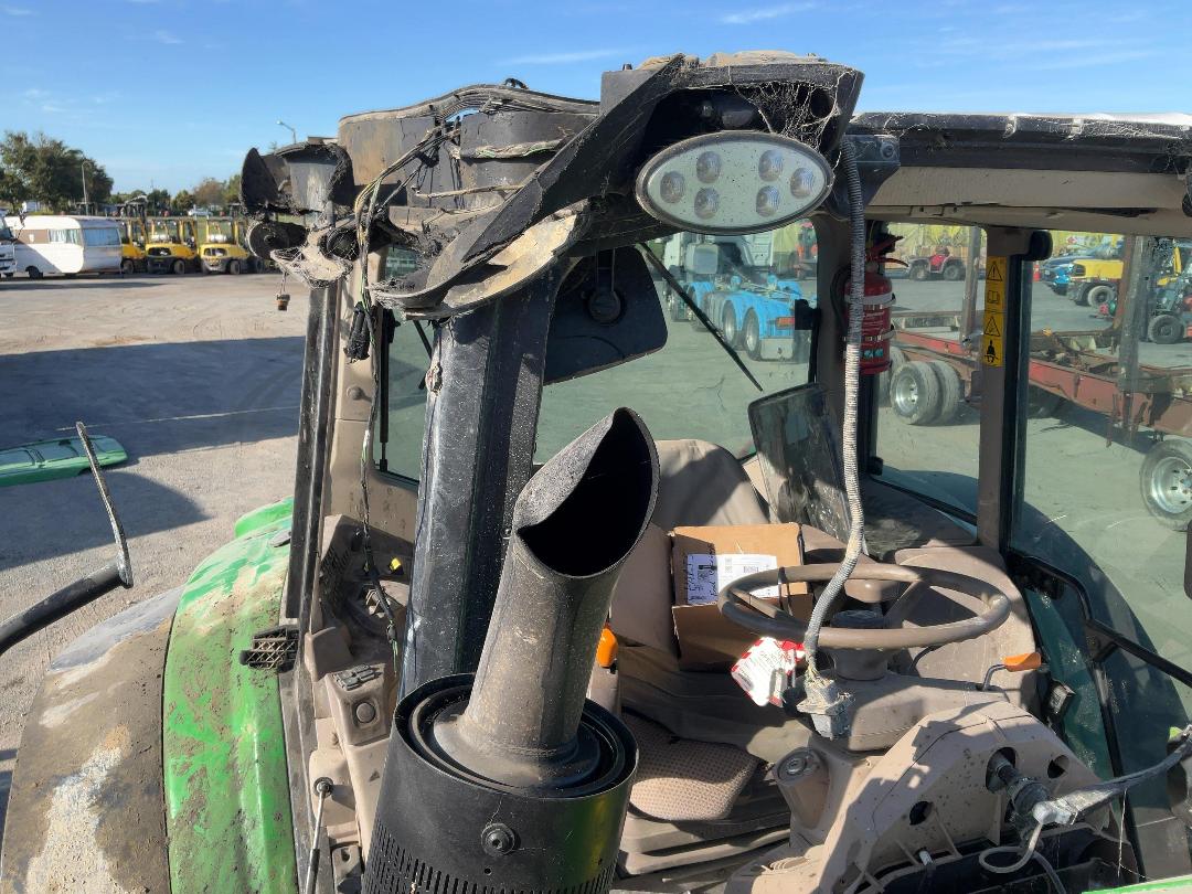 Photo '46' of JOHN DEERE 6195M Tractor