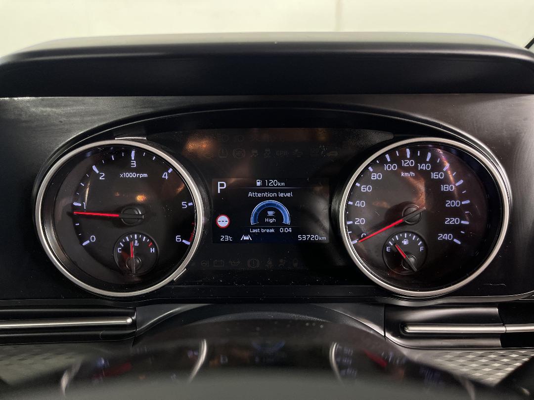 Photo '20' of KIA Carnival