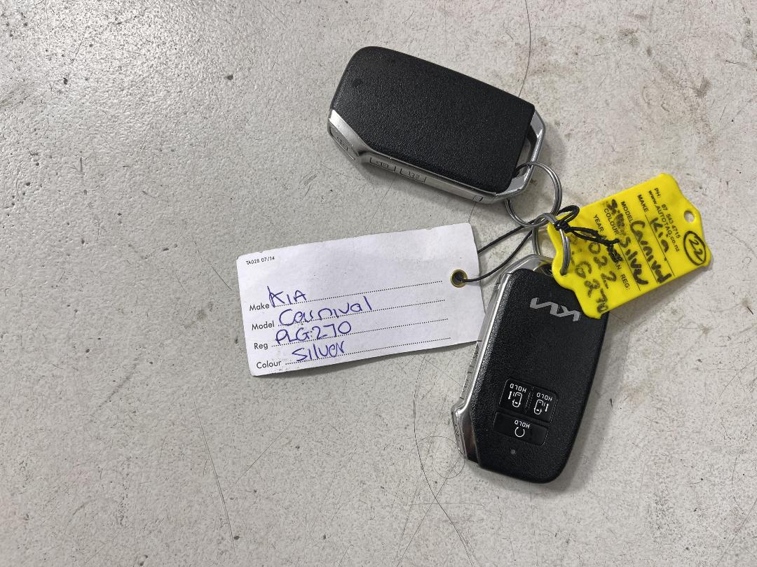 Photo '21' of KIA Carnival