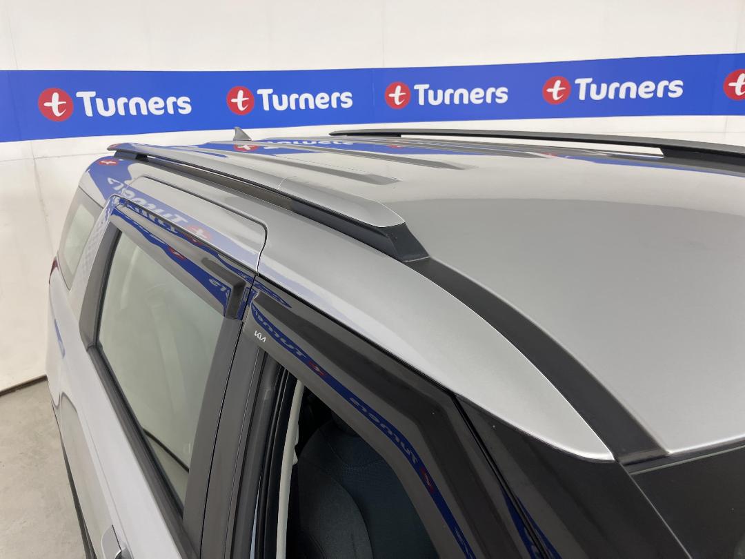 Photo '23' of KIA Carnival