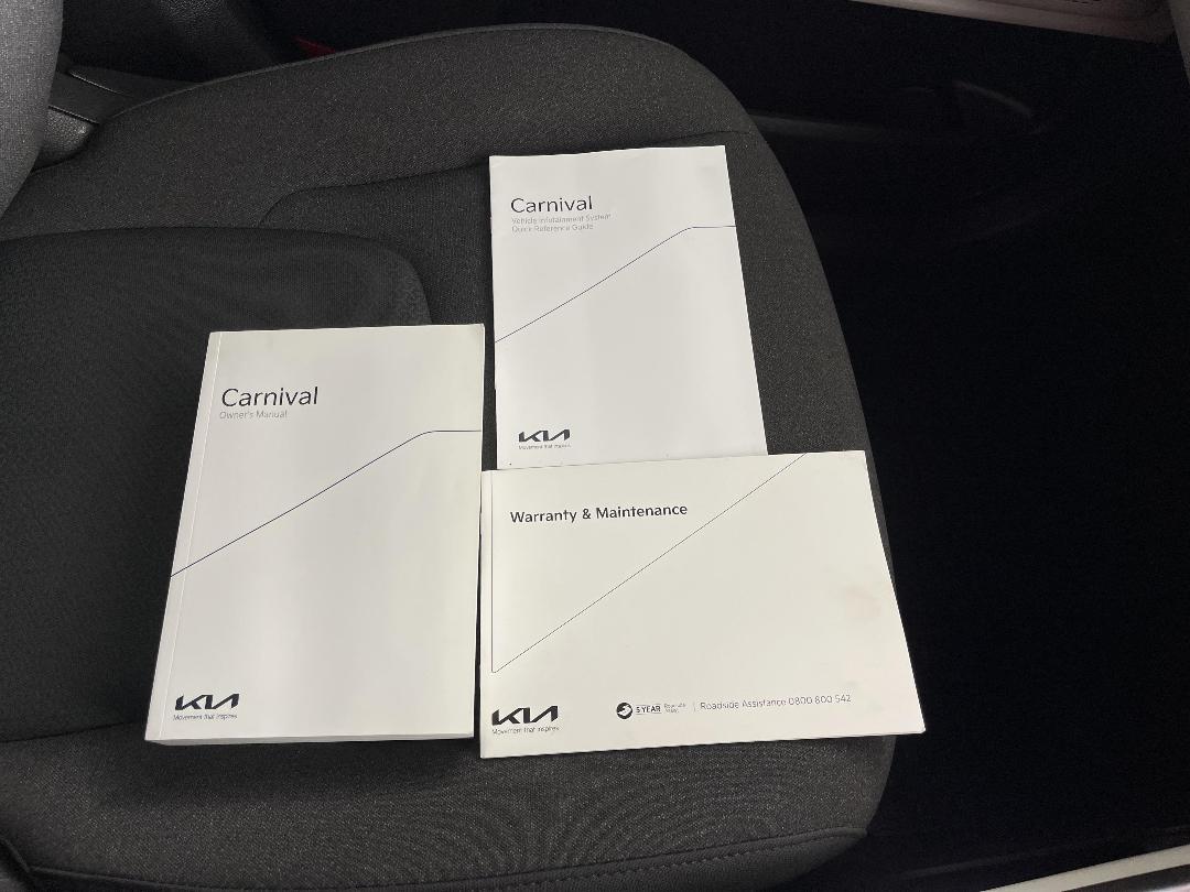 Photo '27' of KIA Carnival