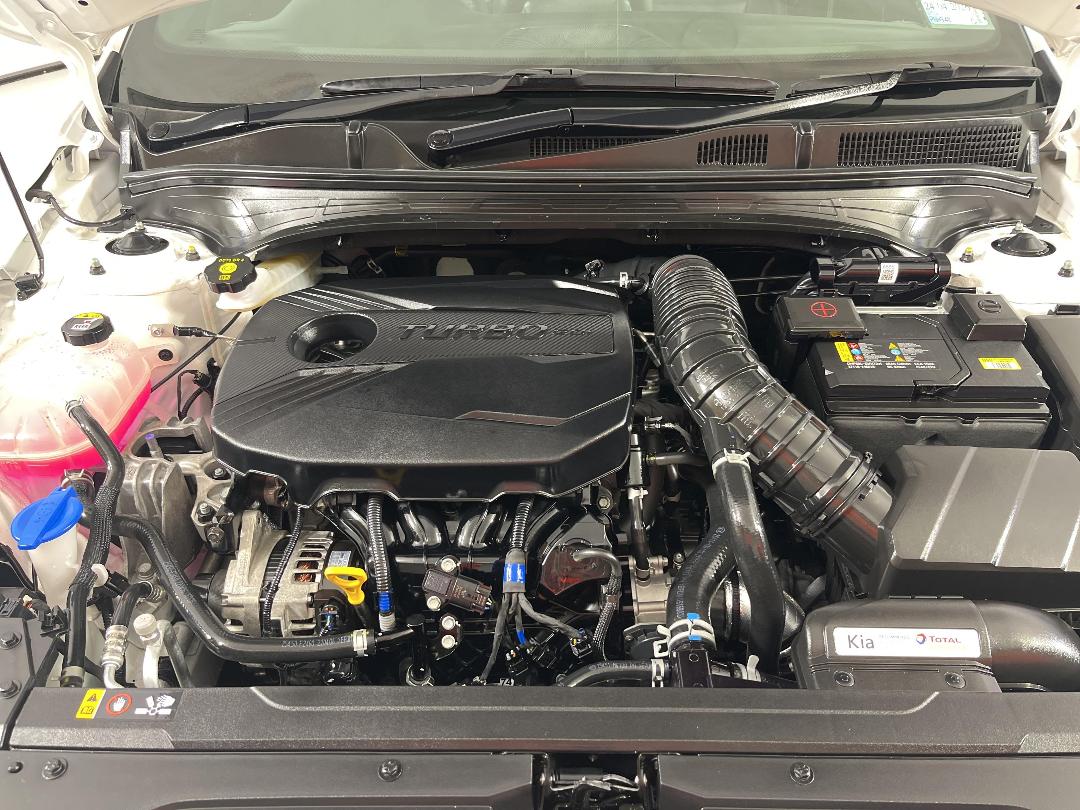 Photo '13' of KIA Cerato Photo '13' of KIA Cerato