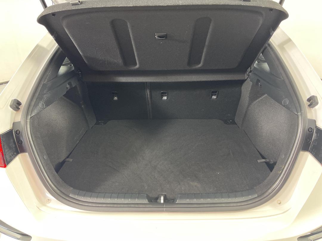 Photo '14' of KIA Cerato Photo '14' of KIA Cerato