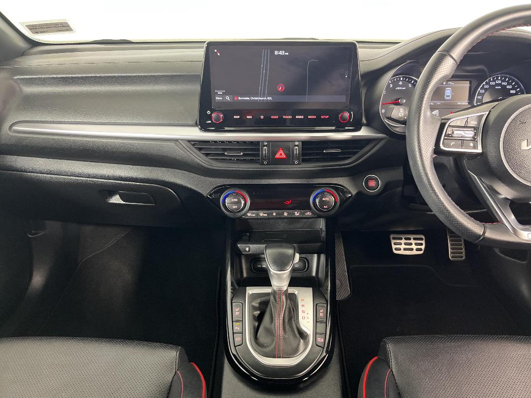 Photo '18' of KIA Cerato Photo '18' of KIA Cerato