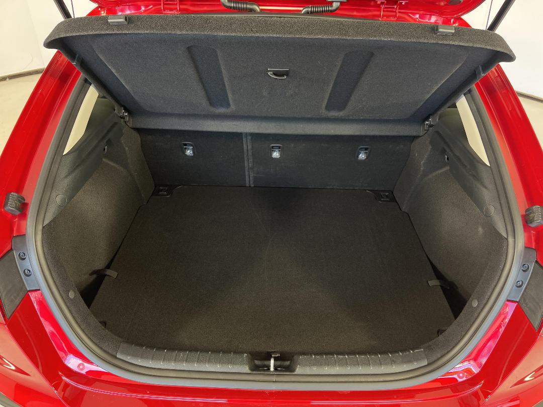 Photo '14' of KIA Cerato