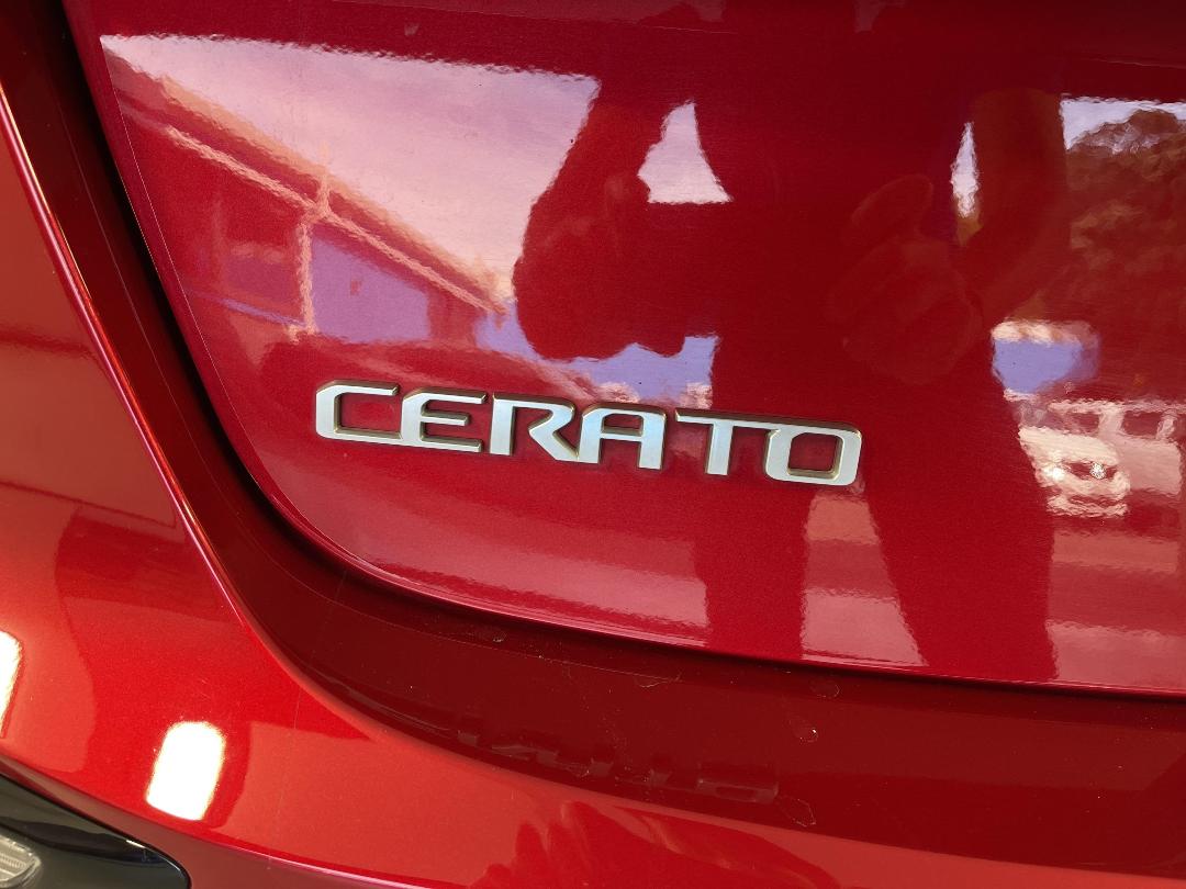 Photo '23' of KIA Cerato