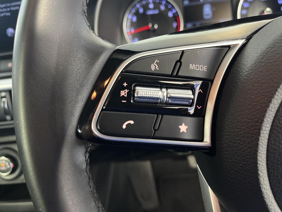 Photo '29' of KIA Cerato